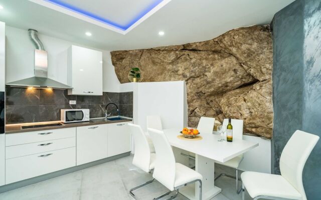 Hidden Gem Apartment