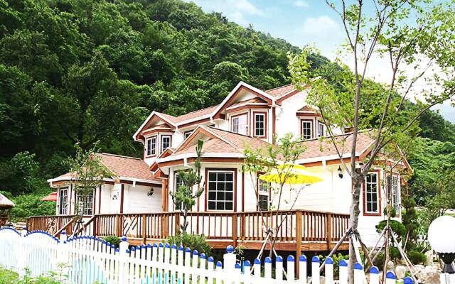 Baenae Dakyoung Paelaeso Pension