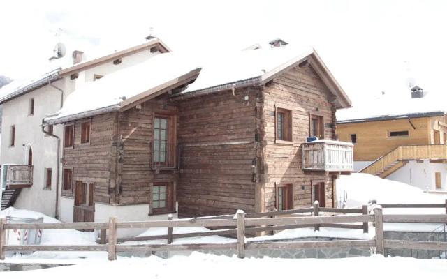 Modern Holiday Home in Livigno Italy near Ski Area