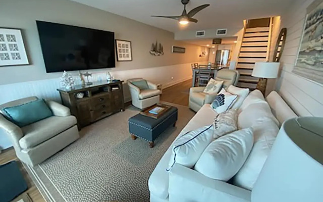 Pirate Cove Villas #111