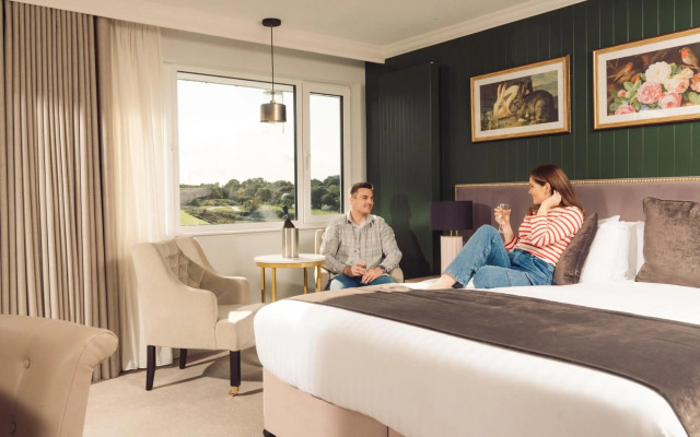 Ivanhoe Hotel and Inn