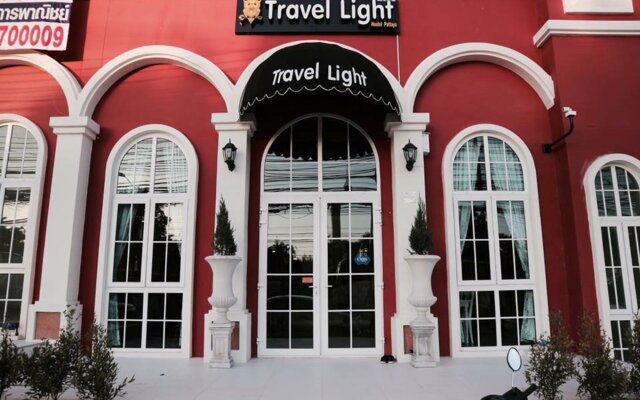 Travel Light Hostel Pattaya