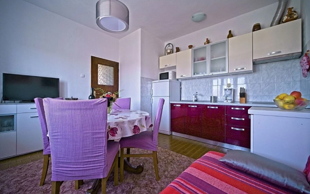 Pavo - 80 m From Beach - A1