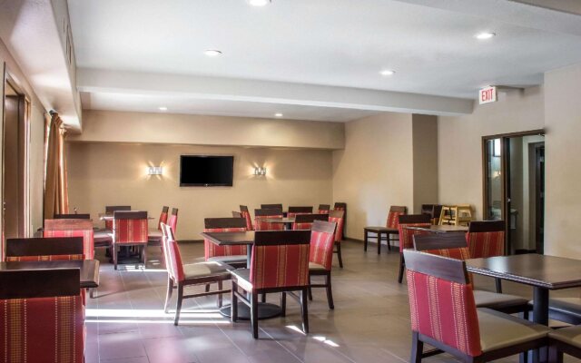 Spark by Hilton Glendale Phoenix North