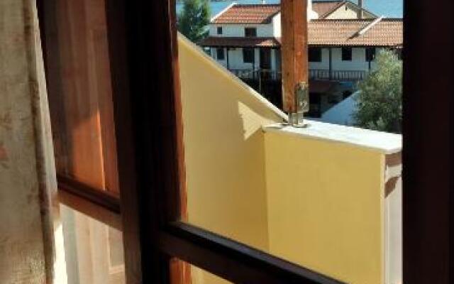 Athina Studio Apartments