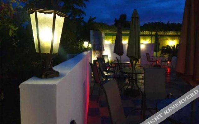 Weidu Inn Weizhou Island