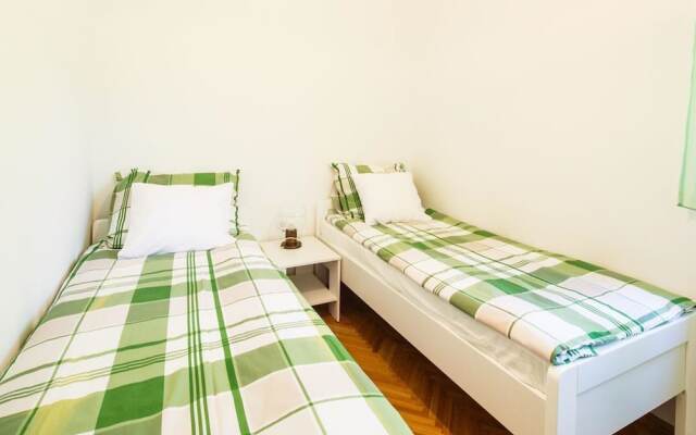 Alluring Apartment in Ičići with Terrace