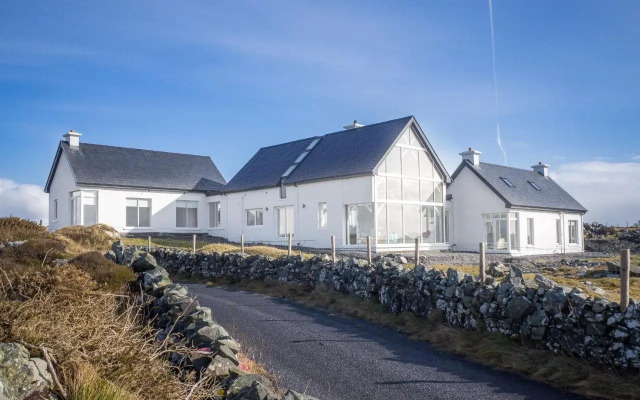 Doleen Quay House