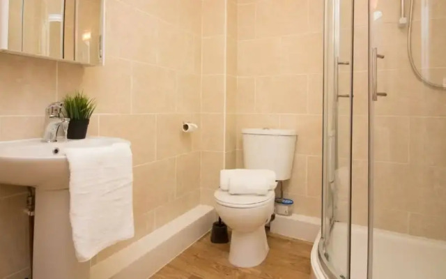Stayzo Stylish Accommodation in Southampton 10