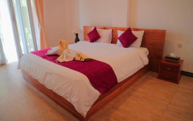 Ayu Laba Beach Villa and Resto
