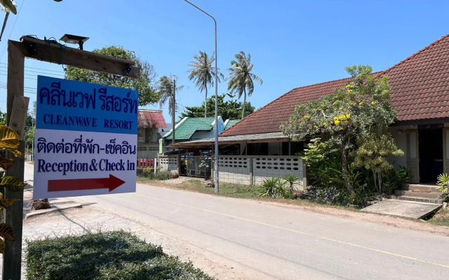 Clean Wave Resort