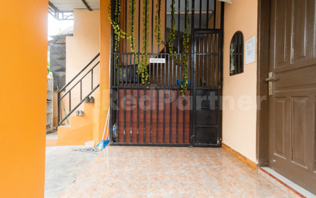 Teratai Guesthouse at RS Adam Malik Medan RedPartner
