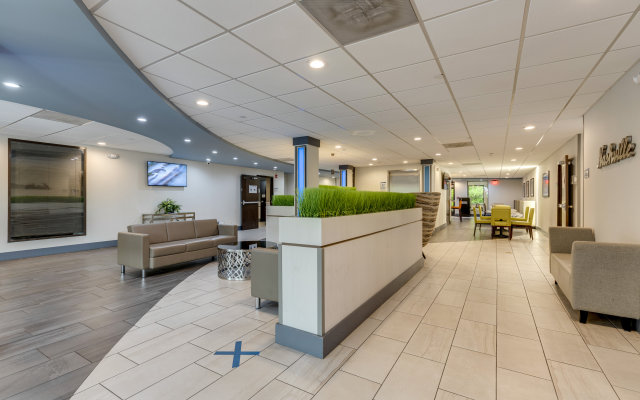 The Alexis Inn & Suites - Nashville Airport