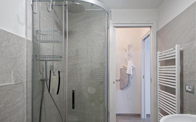 Art Living Apartment