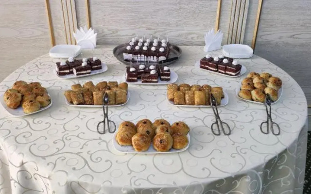Bek Plus Hotel