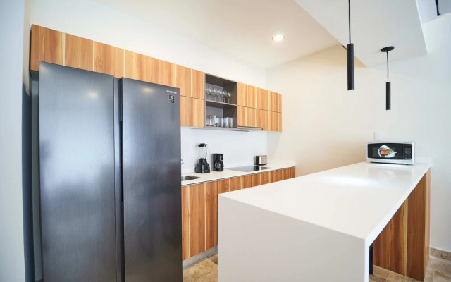 Elena Residences 004 By Lockey