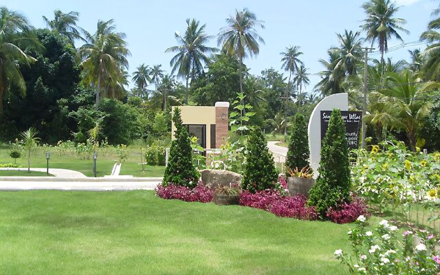 Samui Grove Villas