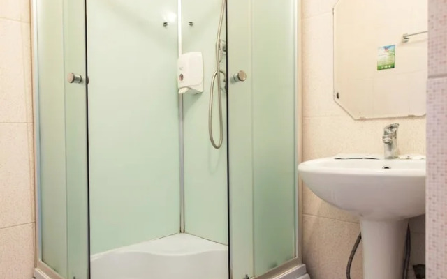 Retro Hotel Street Flash