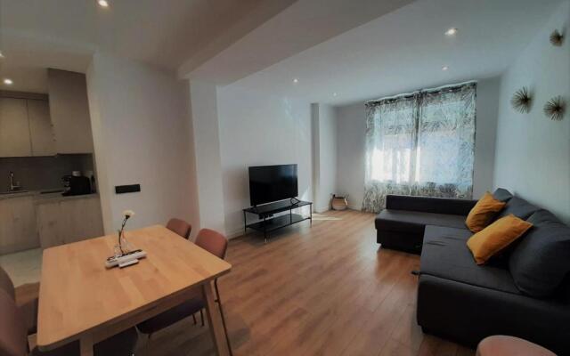 Apartamentos Celestina by gaiarooms