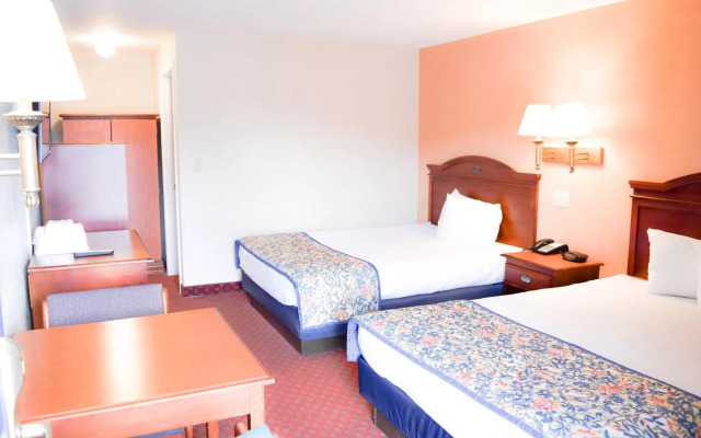 Knights Inn North Attleboro