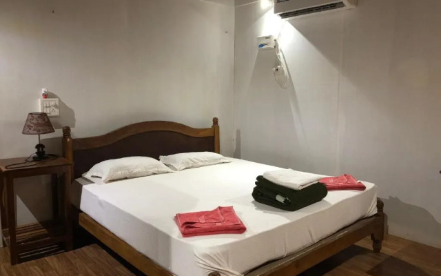 Madhu Huts Agonda