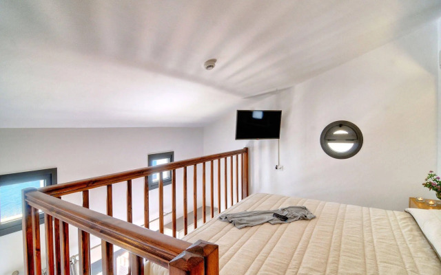 Myrtos Mare Suites