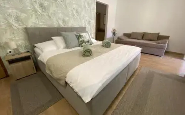 Riviéra Vendégház & Apartman