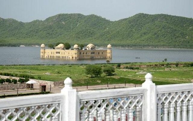 Hotel Malak Mahal Palace