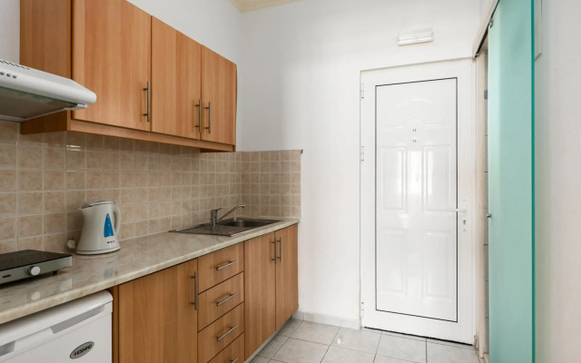 Metaxa Apartments