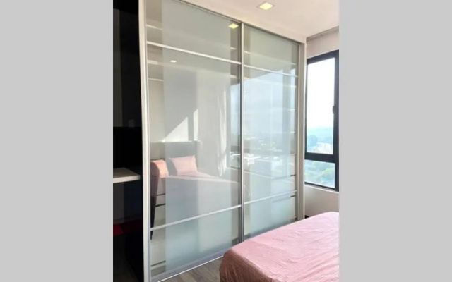 Landmark Residence 2, High Floor with Nice View, Free Parking, TVbox. – Guest Rooms – Kajang
