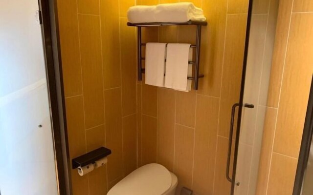 Ji Hotel Shanghai Xinzhuang South Square