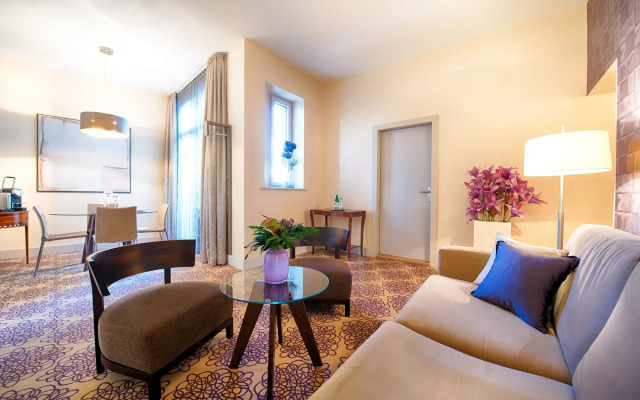 Hotel Alden Splügenschloss Zürich - Leonardo Limited Edition