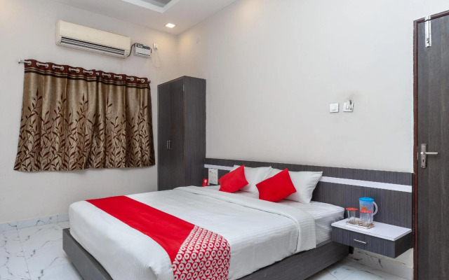 OYO 22300 Sri Ramachandra Guest House