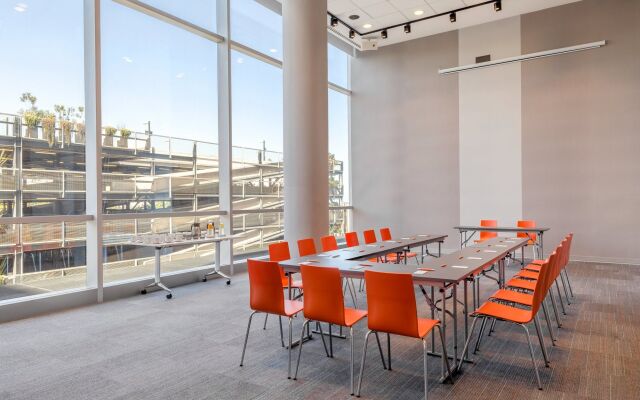 Aloft Montevideo Hotel by Marriott