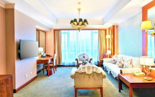 Zhengzhou Cheered Hotel