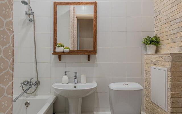 Лайт Апартаменты на улице Рощинская 29