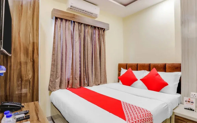 OYO 596 Samarth Inn