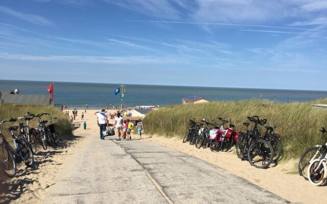 Strandhotel Bos en Duin