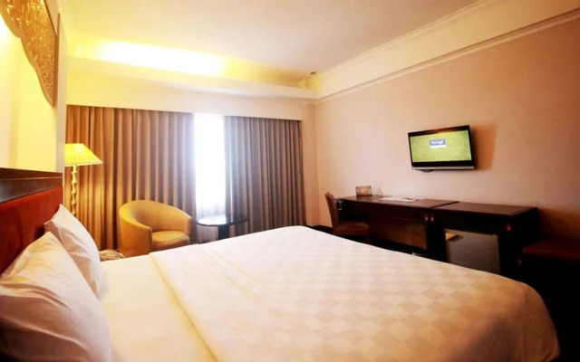 Kyriad Bumiminang Hotel
