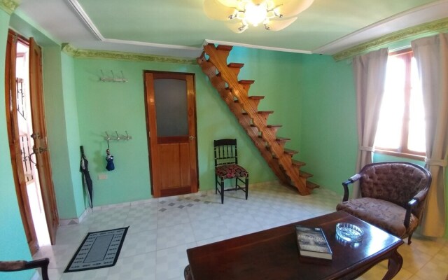 Casa Teniente Rey 16