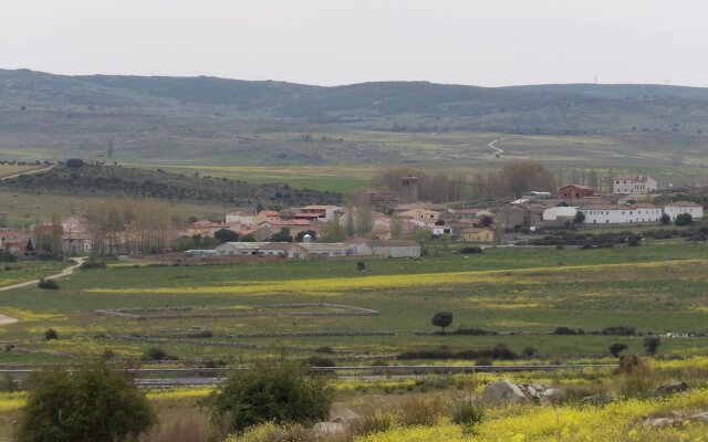 Fantastic Holiday Home In Avila With Mountain View