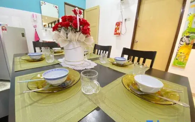 Ruma 520 Ujong Pasir by Jeffery Lam Home Management