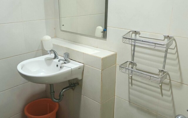 EXPRESS O 92140 Appartel