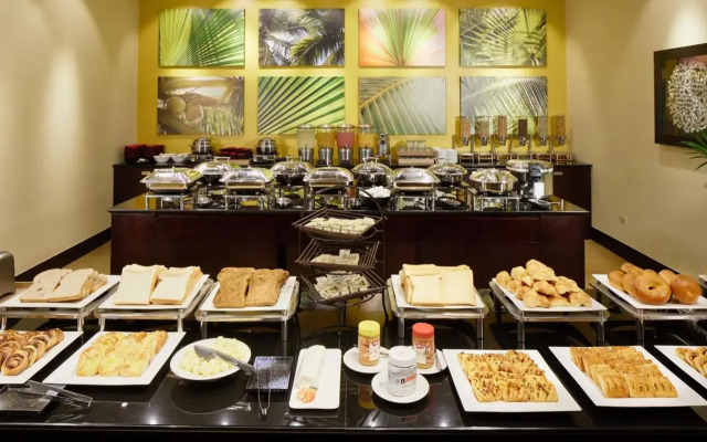 Dusit Beach Resort Guam