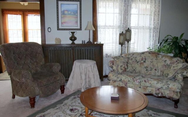 Streator's Baldwin House