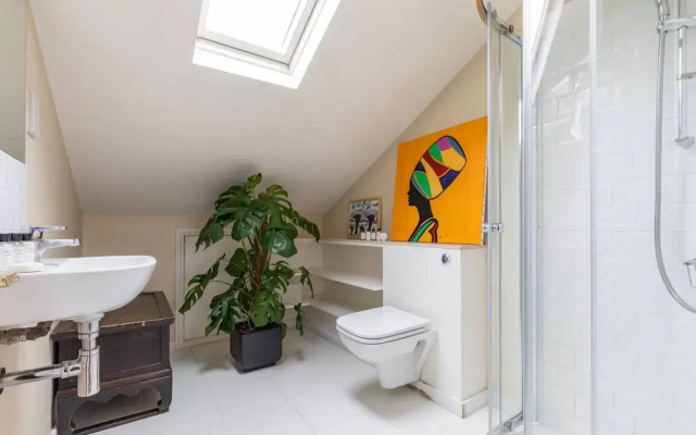 Poplar Grove II by Onefinestay