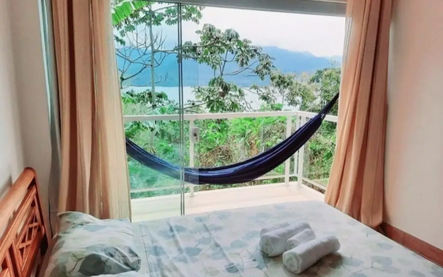 Yumi Chalés Ilhabela