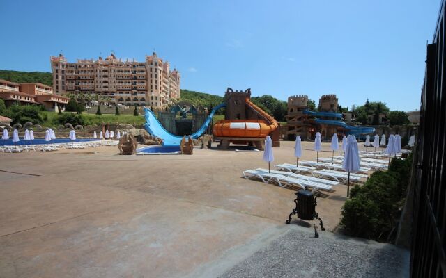 Menada Negresco Apartments
