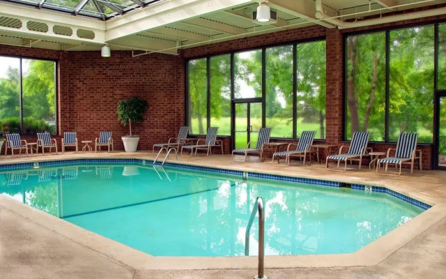 Comfort Inn Brooklyn Center