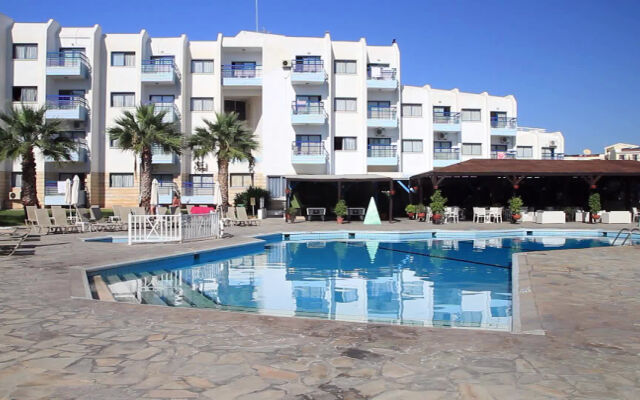 Papantonia Hotel Apartments